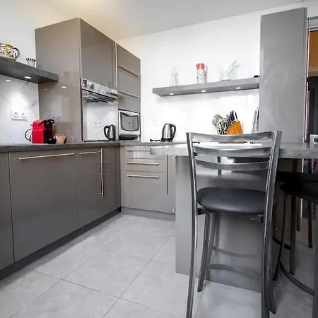 Maison Eglantine Yourhosthelper Classe 4* Apartment