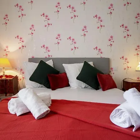 Maison Eglantine Yourhosthelper Classe 4* * Ναρμπόν