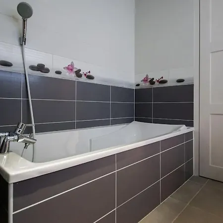 Διαμέρισμα Maison Eglantine Yourhosthelper Classe 4* *