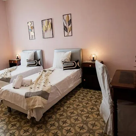 Maison Eglantine Yourhosthelper Classe 4* * Ναρμπόν